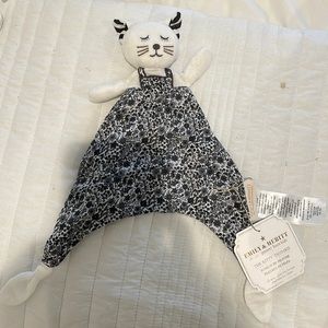 Emily & Meritt kitty thumbie